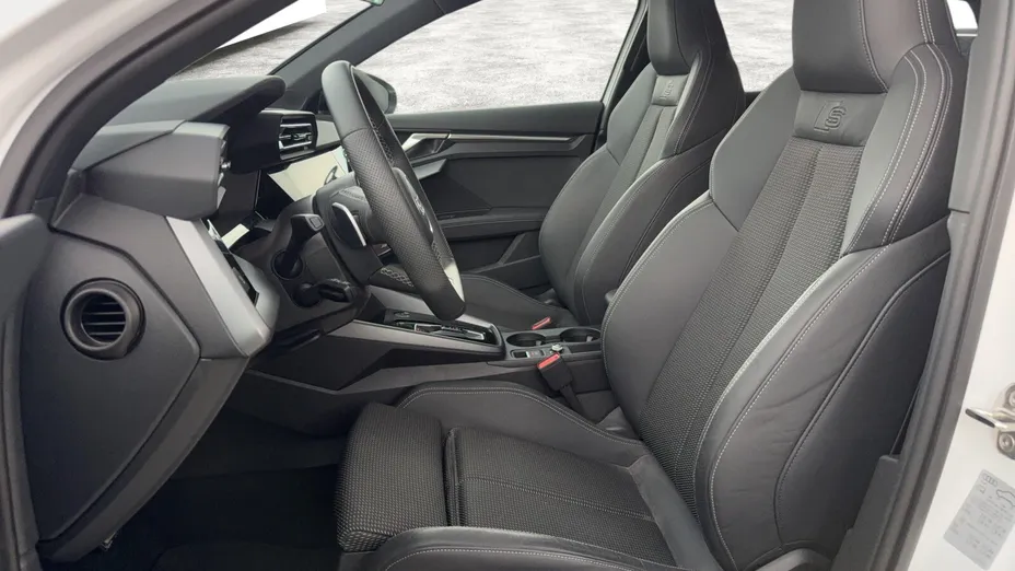 AUDI A3 Sportback -