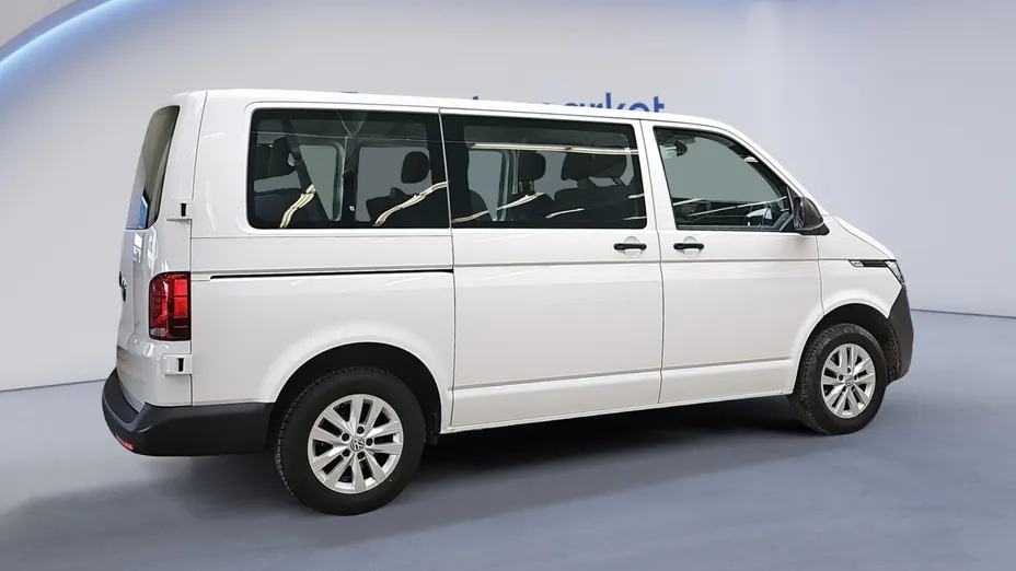 VOLKSWAGEN Transporter Transporter Kombi T6.1 TDI L1H1