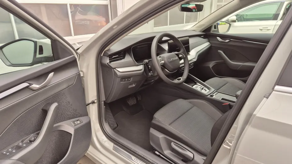 SKODA Octavia Octavia 2.0 TDI Edition 130 Selection DSG
