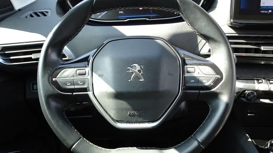 PEUGEOT 3008 3008 1.6 BlueHDi Allure S&S EAT6