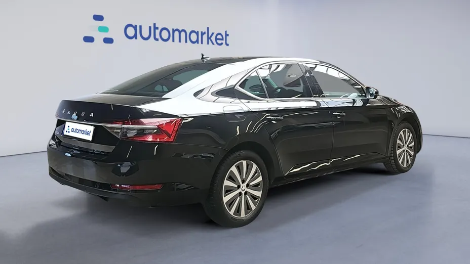 SKODA Superb Superb 2.0 TDI SCR Style DSG