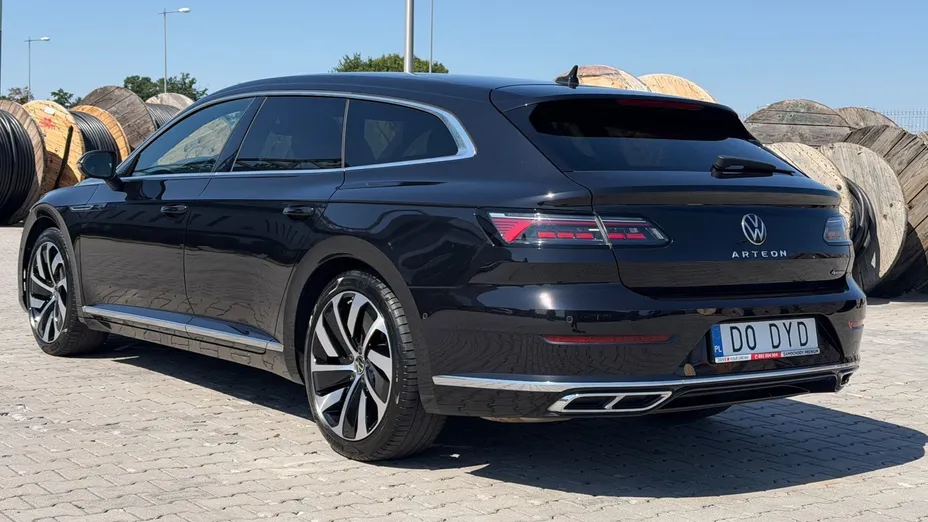VOLKSWAGEN Arteon -