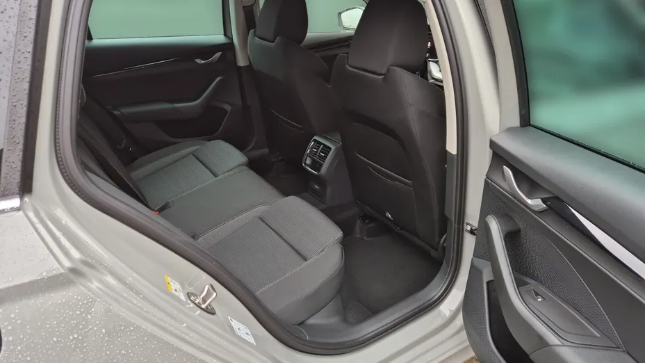 SKODA Octavia Octavia 1.5 TSI mHEV Drive Selection DSG Nowy