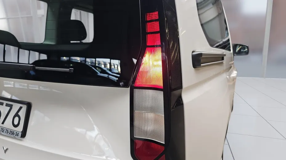 VOLKSWAGEN Caddy osobowy Caddy 2.0 TDI