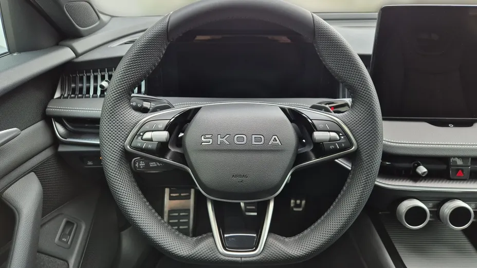 SKODA Superb Superb 2.0 TSI Sportline DSG Nowy