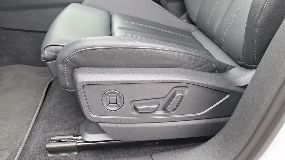 AUDI Q5 Q5 TFSI mHEV 150 kW Quattro S tronic
