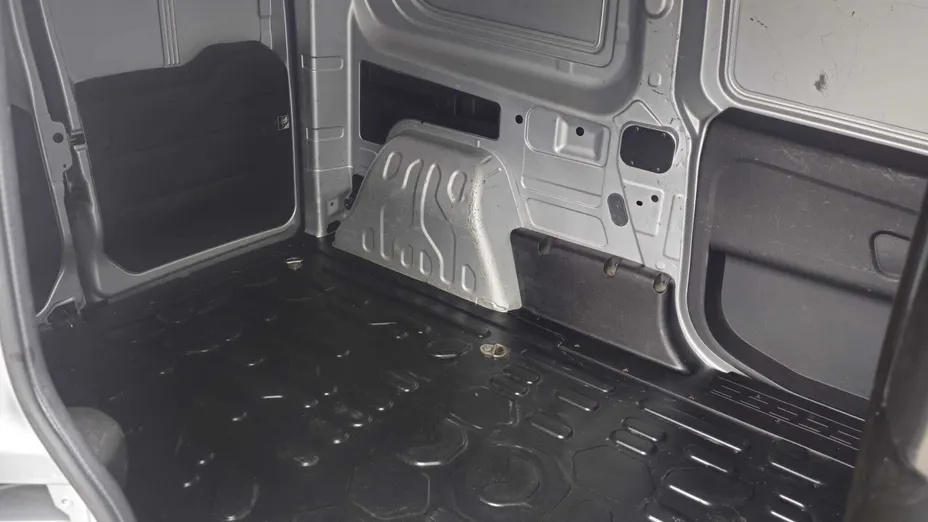 FIAT Doblo Cargo/Van Doblo Maxi 1.6 MJ Base Plus