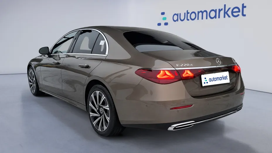 MERCEDES-BENZ E Klasa E 220 d mHEV 4-Matic Avantgarde 9G-Tronic