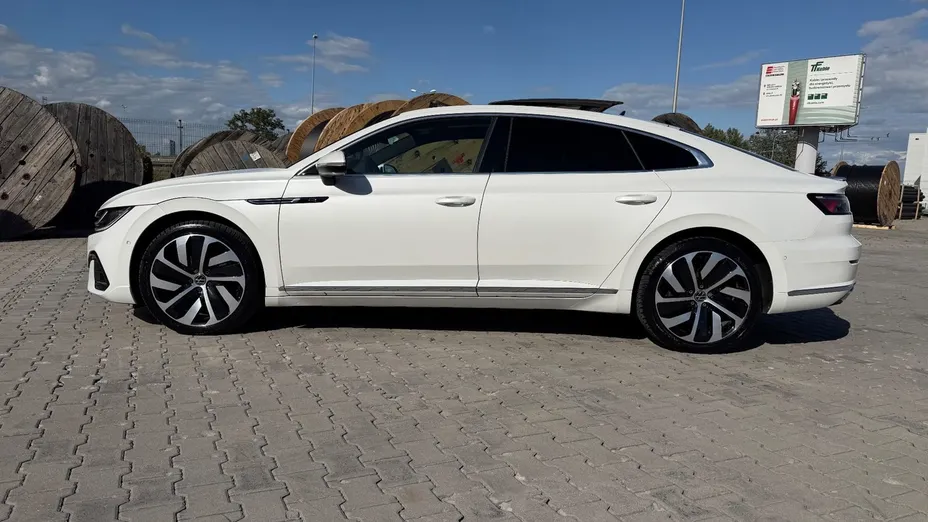 VOLKSWAGEN Arteon -
