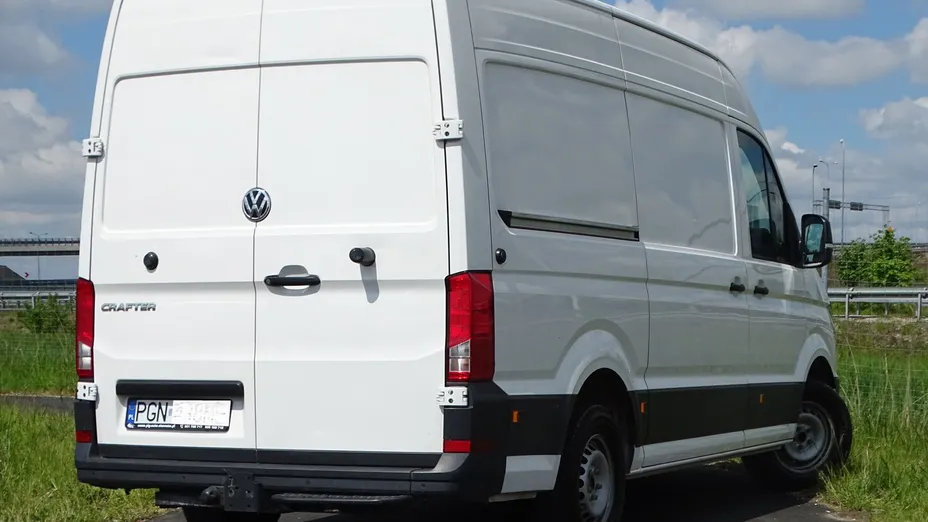VOLKSWAGEN Crafter -