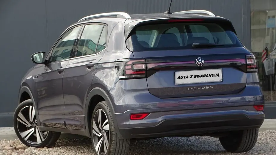 VOLKSWAGEN T-Cross -