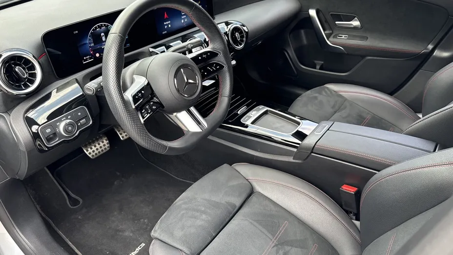MERCEDES-BENZ A Klasa A 200 AMG Line 7G-DCT