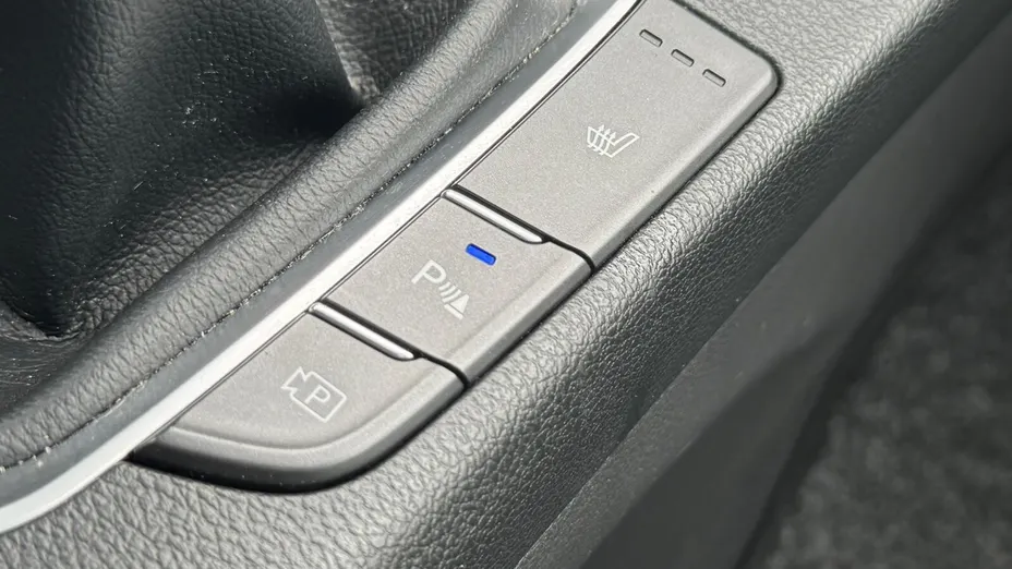 HYUNDAI i30 i30 1.5 T-GDI 48V Executive