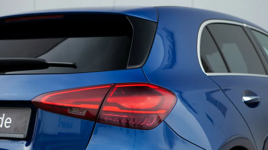 MERCEDES-BENZ A Klasa A 200 AMG Line 7G-DCT