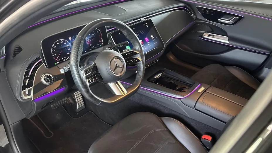 MERCEDES-BENZ E Klasa E 220 d mHEV 4-Matic AMG 9G-Tronic