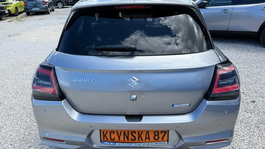 SUZUKI Swift -