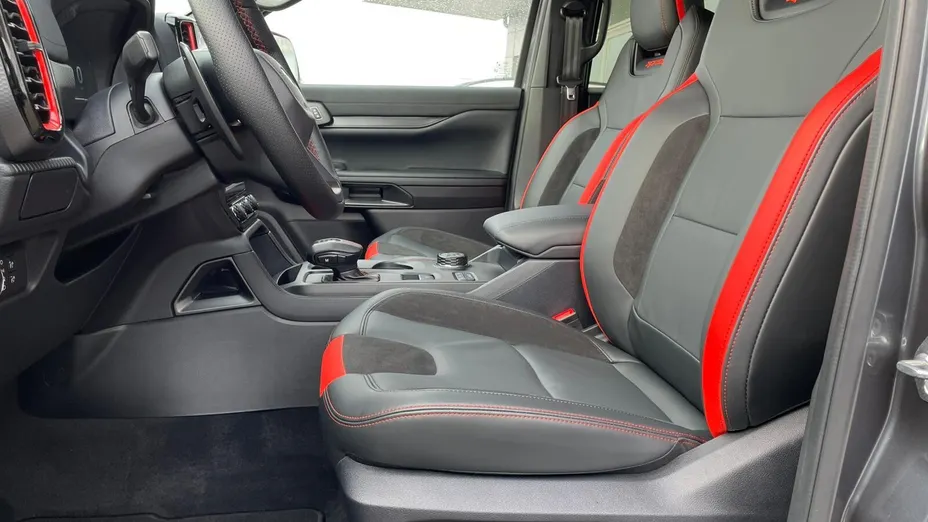 FORD Ranger Ranger 2.0 EcoBlue Bi-Turbo 4x4 DC Raptor aut Nowy