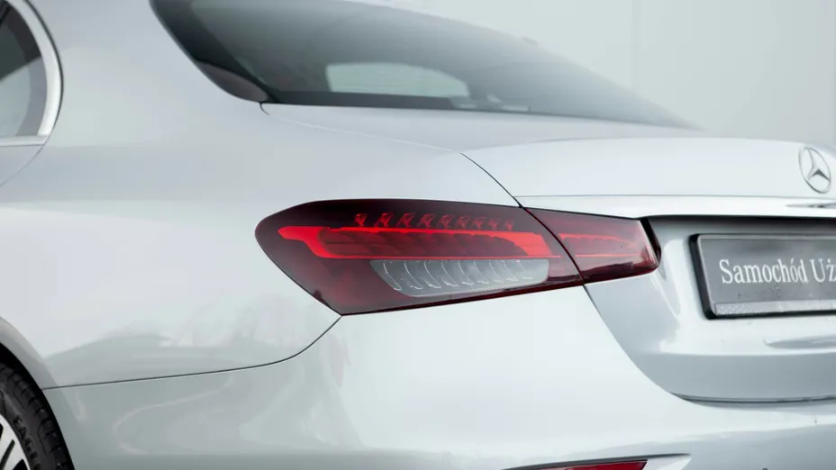 MERCEDES-BENZ E Klasa E 300 de Exclusive