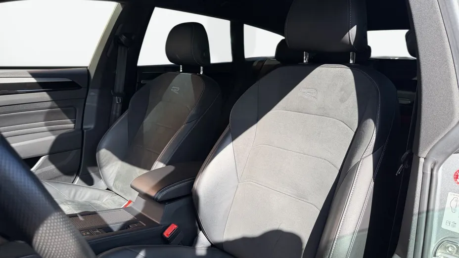 VOLKSWAGEN Arteon Arteon 2.0 TSI R-Line DSG
