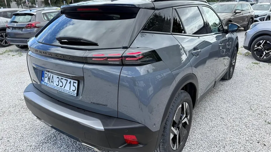PEUGEOT 2008 -
