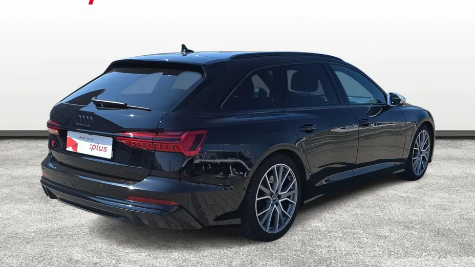 AUDI S6 Avant -