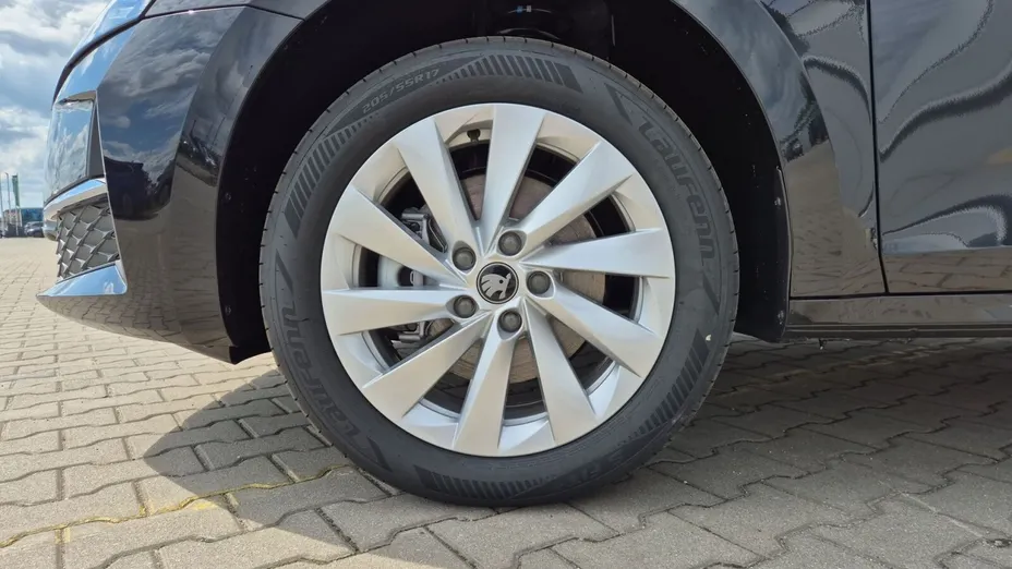 SKODA Octavia Octavia 2.0 TSI Drive Selection 4x4 DSG Nowy