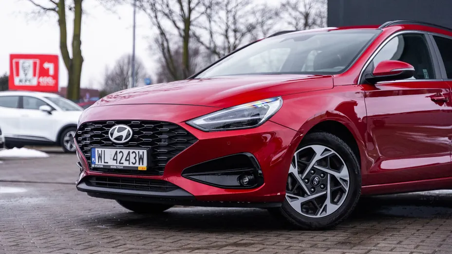 HYUNDAI i30 i30 1.5 T-GDI 48V Smart