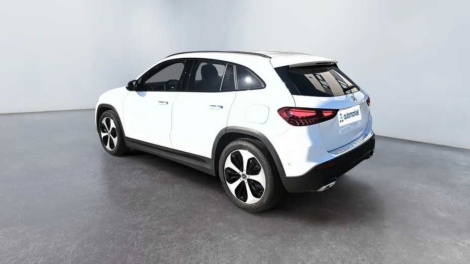 MERCEDES-BENZ GLA GLA 180 mHEV Progressive 7G-DCT