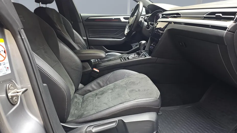 VOLKSWAGEN Arteon Arteon 2.0 TSI R-Line DSG