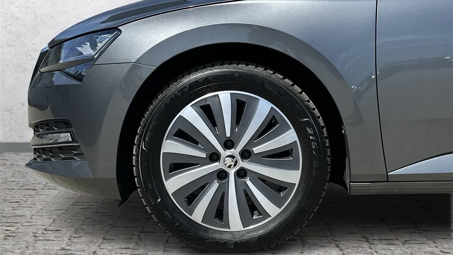 SKODA Superb Superb 2.0 TDI SCR Style DSG