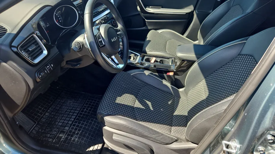 KIA Cee'd Ceed 1.5 T-GDI Tribute DCT
