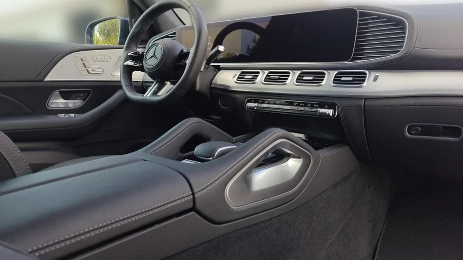 MERCEDES-BENZ GLE GLE 300 d mHEV 4-Matic AMG Line Nowy