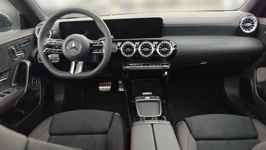 MERCEDES-BENZ Coupe CLA 200 mHEV AMG Line 7G-DCT Nowy