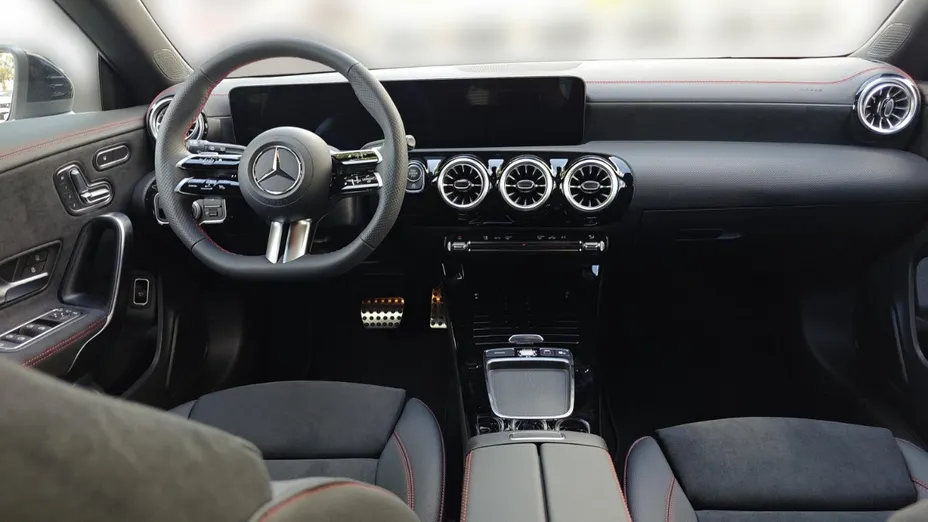 MERCEDES-BENZ CLA CLA 200 mHEV AMG Line 7G-DCT Nowy