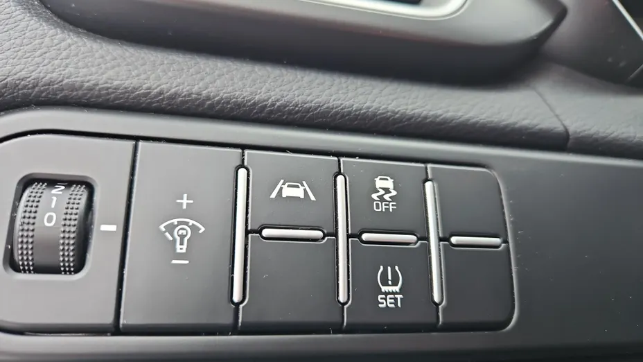 KIA Cee'd Ceed 1.5 T-GDI M DCT