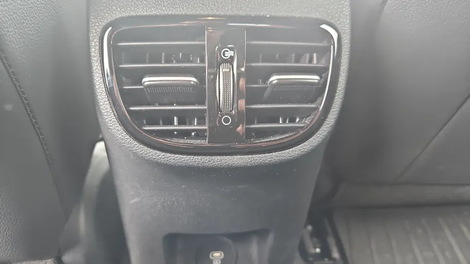 KIA XCeed XCeed 1.6 T-GDI Tribute DCT