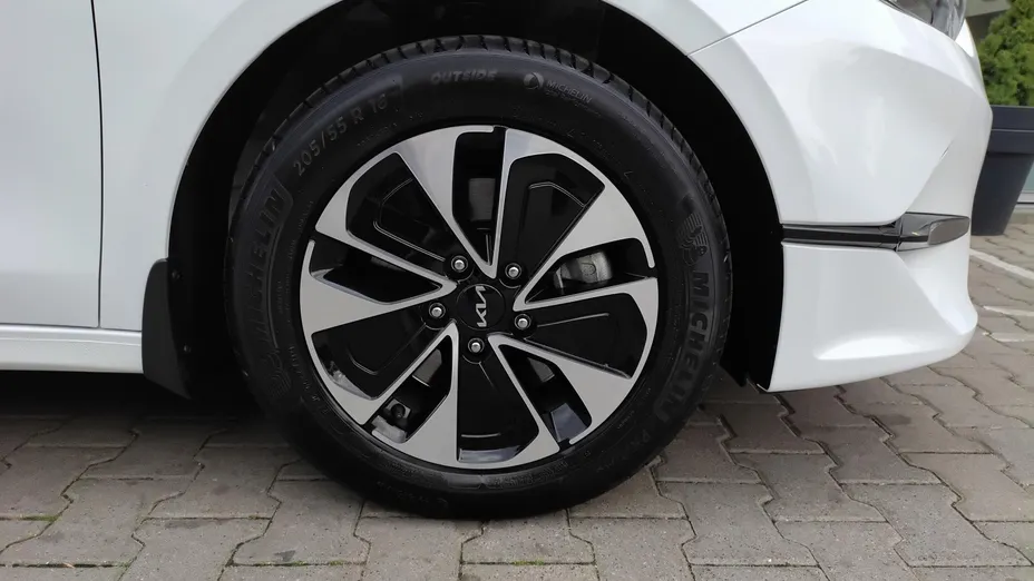 KIA Cee'd Ceed 1.5 T-GDI M DCT