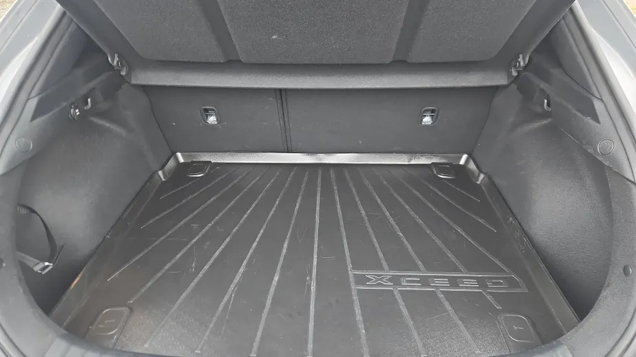 KIA XCeed XCeed 1.6 T-GDI Tribute DCT