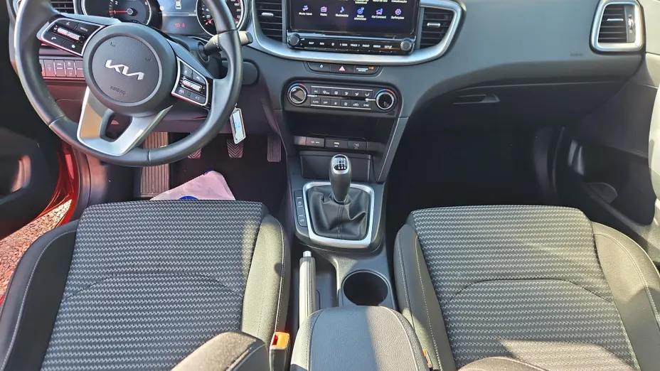 KIA Cee'd Ceed 1.5 T-GDI M