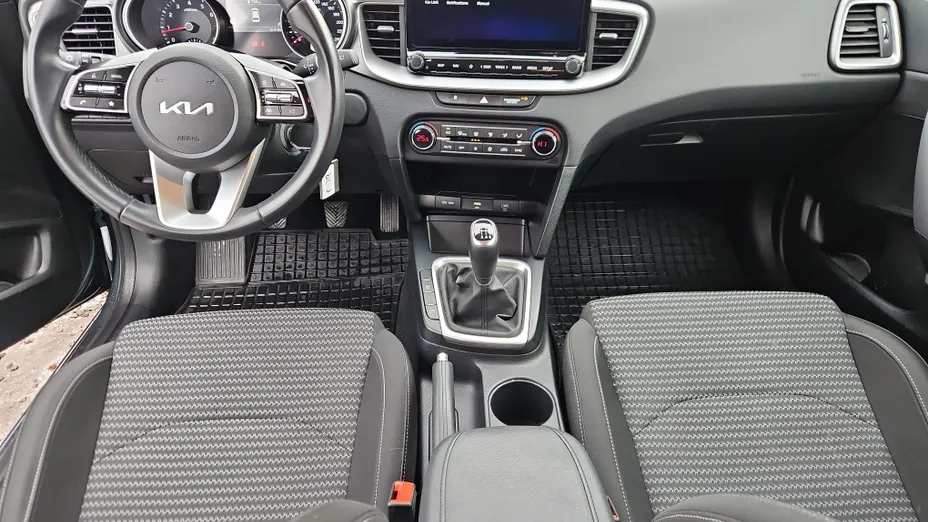 KIA Cee'd Ceed 1.5 T-GDI M
