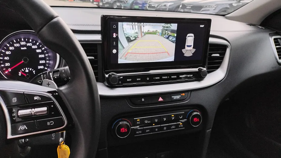 KIA Cee'd Ceed 1.5 T-GDI M DCT