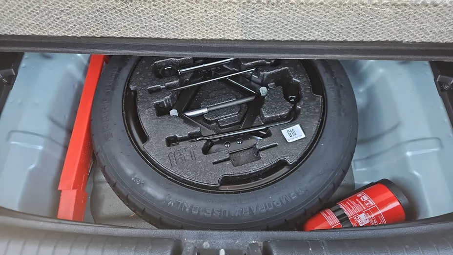 KIA Cee'd Ceed 1.5 T-GDI Tribute DCT