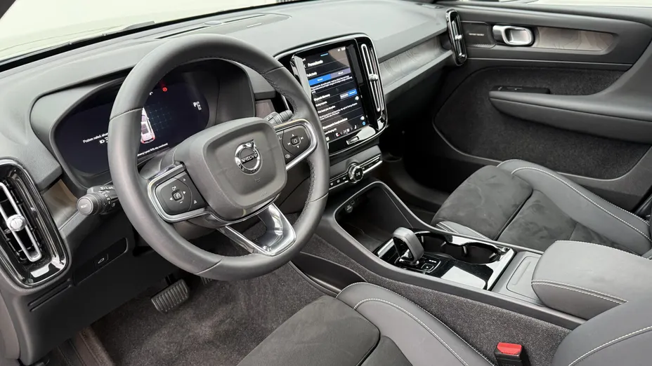 VOLVO XC40 XC40 82kWh Recharge Twin AWD Ultimate aut