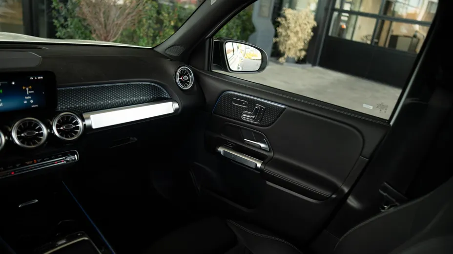 MERCEDES-BENZ GLB GLB 200 mHEV 7G-DCT