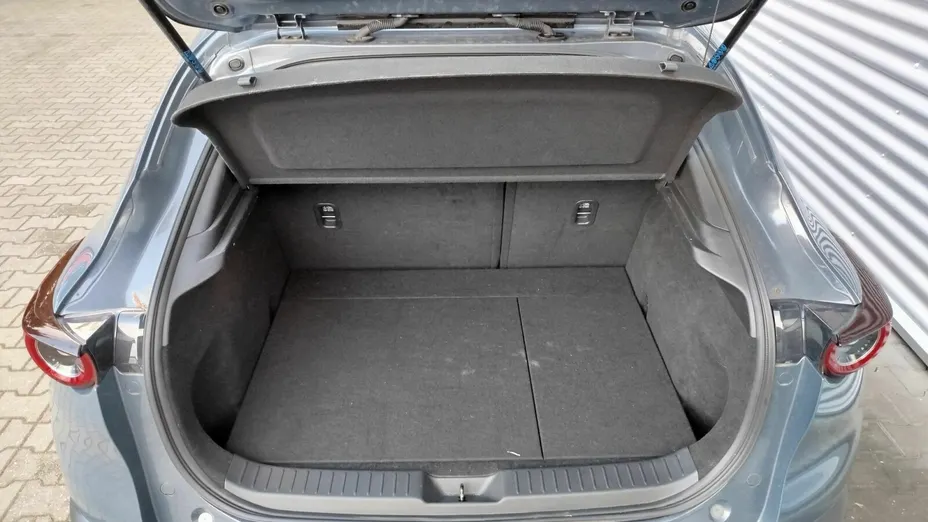 MAZDA CX-30 CX-30 2.0 mHEV Kanjo 2WD aut