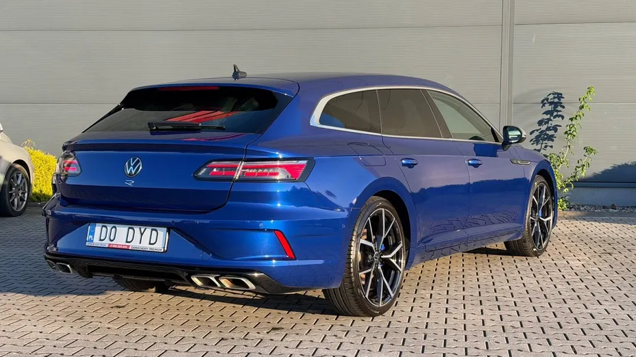VOLKSWAGEN Arteon Arteon 2.0 TSI 4Motion R DSG