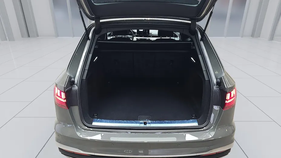 AUDI A4 A4 40 TFSI mHEV Quattro S Line S tronic