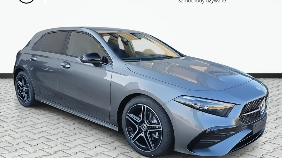 MERCEDES-BENZ A Klasa A 200 AMG Line 7G-DCT