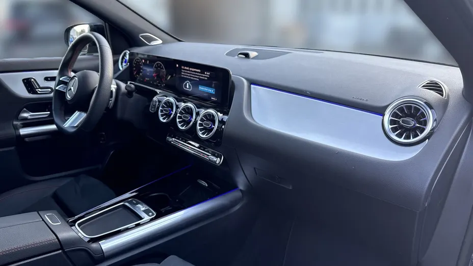 MERCEDES-BENZ GLA GLA 200 mHEV AMG Line 7G-DCT