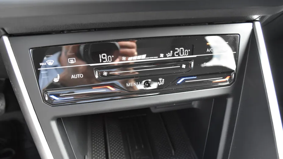 VOLKSWAGEN Taigo Taigo 1.0 TSI Life